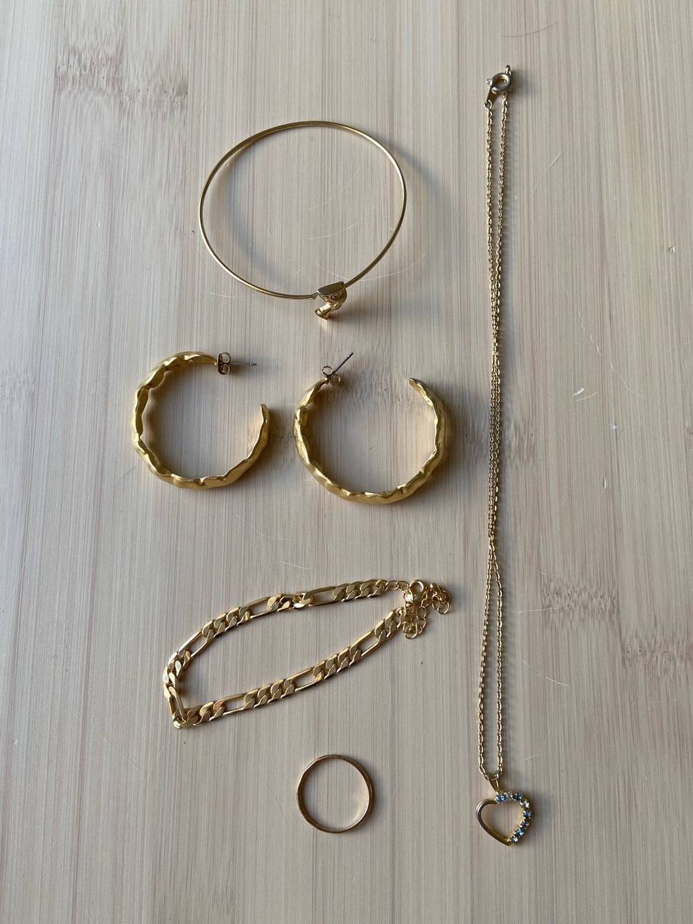 Gold Lot Of Jewelry